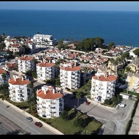 Apartmán Estudio Caballo-piscina